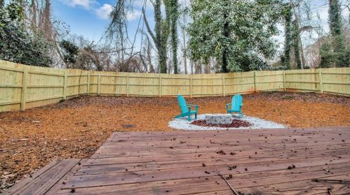 2676 Burton Rd, Atlanta GA  30311-1224 exterior