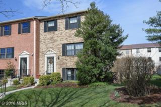 9 Twilling Gate Ct, Baltimore, MD 21228-3672