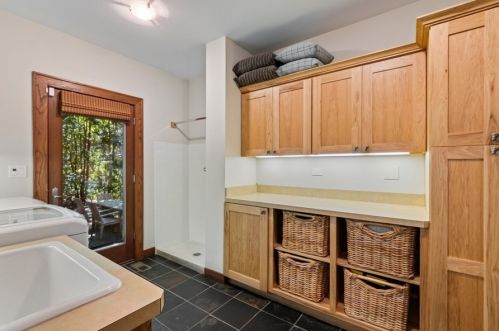 406 Brierhill Rd, Bannockburn IL  60015-4402 exterior