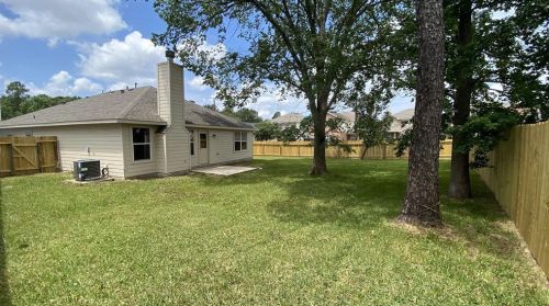 5030 Deerpath Dr, Conroe TX  77303-2380 exterior