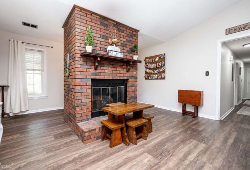 102 Chimney Pl, Warner Robins GA  31088-6523 exterior