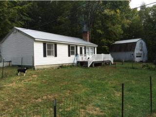 231 Trotting Track Rd, Tuftonboro, NH 03894-4829