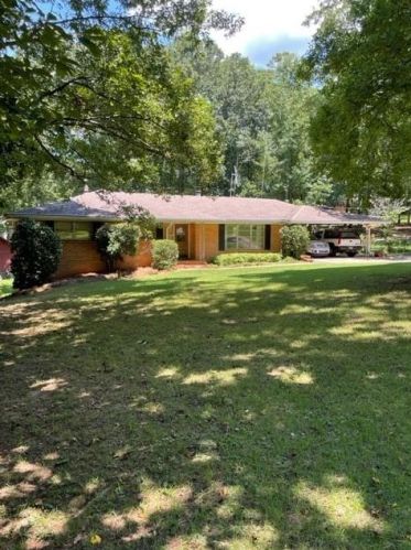 1104 Allgood Rd, Stone Mountain, GA 30083-5019
