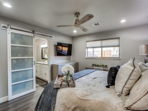 3225 Chapel Downs Dr, Dallas TX  75229-5834 exterior