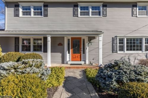 10 Sandy Ln, Dover NJ  07869-4732 exterior
