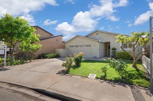 1104 Dartmoor Cir, Lodi, CA 95240-6610