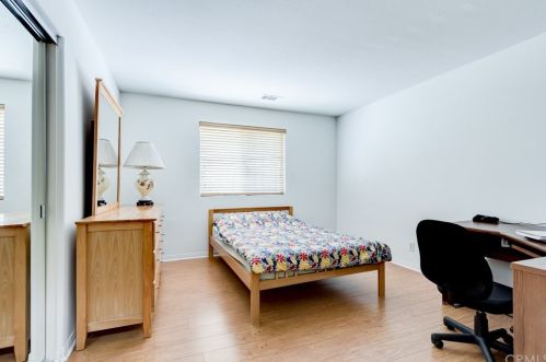 730 Halliday St, Anaheim CA  92804-3129 exterior