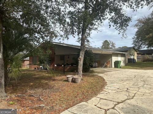 203 Parkway Dr, Hiltonia, GA 30467-2137