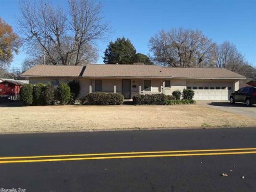 14 Lynwood Dr, Searcy, AR 72143-5009