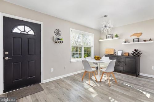 12588 Plymouth Ct, Woodbridge VA  22192-2321 exterior