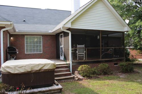 174 Mossborough Dr, Lexington, SC 29073-7454