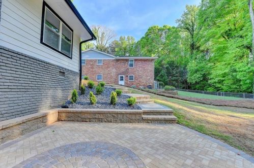 2322 Henderson Mill Ct, Atlanta GA  30345-2208 exterior