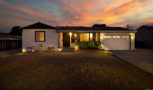 631 Patricia Ln, El Cajon, CA 92020-4927