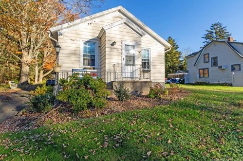 175 Maple Ave, Durham CT  06422-1215 exterior