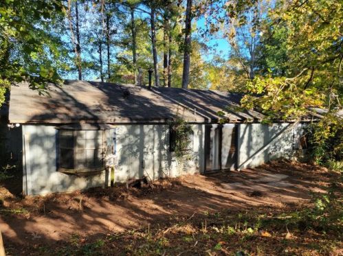 1645 Glen Arm Dr, Lithonia, GA 30058-5512