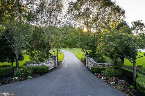 529 Shadowbrook Trl, Harrison Township, NJ 08062-2411