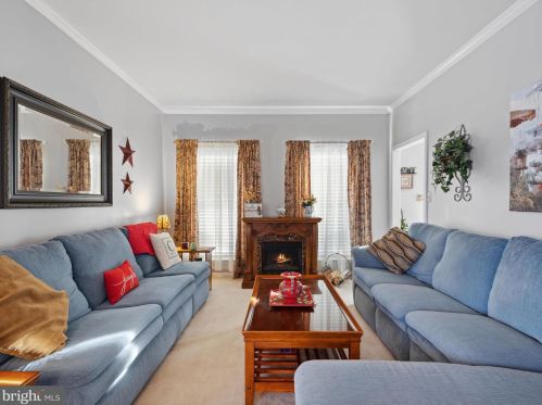 41 Cypress Point Ct, Charles Town WV  25414-3928 exterior