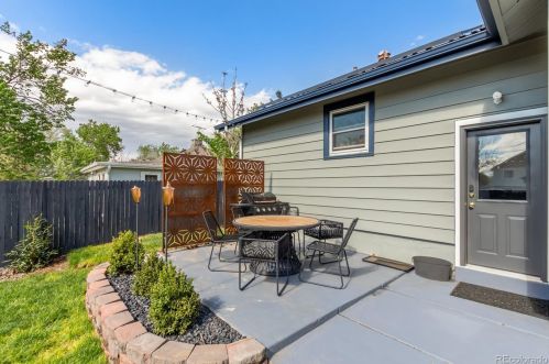 4945 Green Ct, Denver CO  80221-1109 exterior