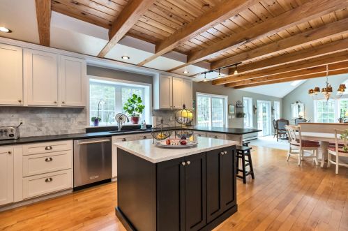 111 Sunridge Rd, Rindge, NH 03461-5476