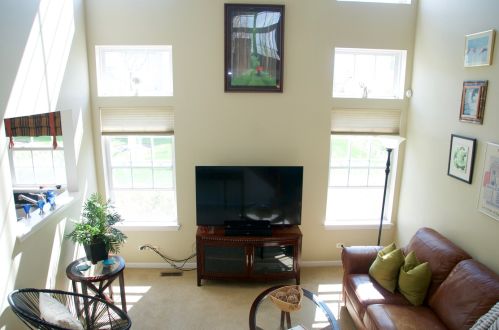 553 Lancaster Dr, Pingree Grove IL  60140-9156 exterior
