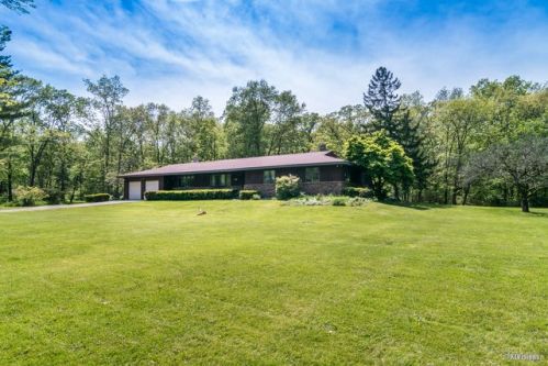 3419 87 Ave, Crete IL  60417-4924 exterior