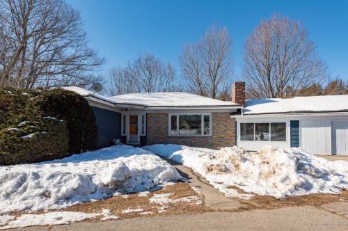 2 Old Belgrade Rd, Augusta, ME 04330-8050