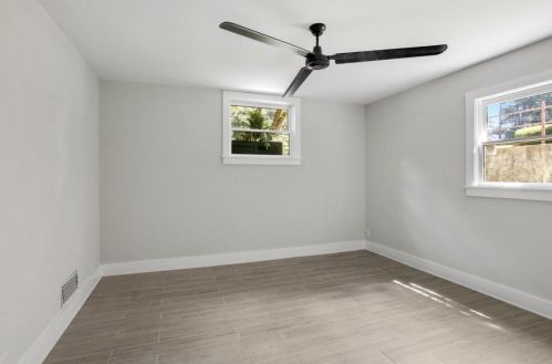 5730 Kayron Dr, Atlanta GA  30328-5120 exterior