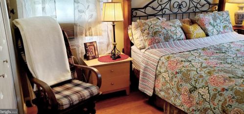 17 Friendship Ct, Charles Town WV 25414-5058 exterior