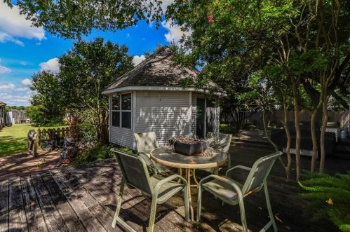 605 Bond St, Whitewright TX 75491-2212 exterior