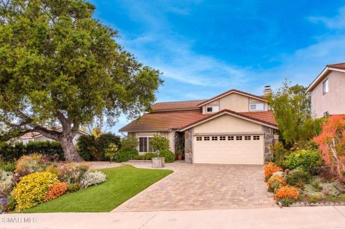 5515 Alfredo Ct, Calabasas, CA 91301-4023