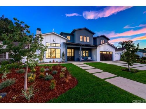 16230 Addison St, Van Nuys, CA 91436-1301