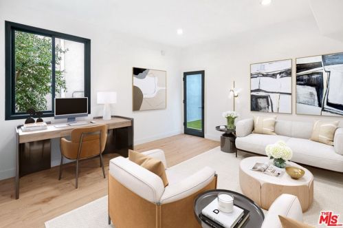 3523 Dixie Canyon Pl, Van Nuys CA  91423-4820 exterior