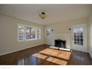 2814 Myrtle Ave, Norfolk, VA 23504-4010