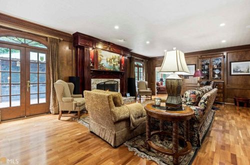 250 Cameron Ridge Dr, Atlanta GA  30328-4709 exterior