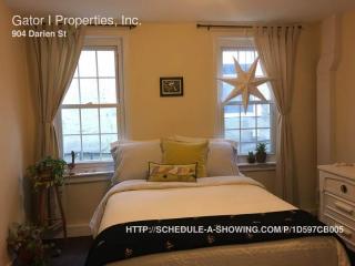 904 Darien St, Philadelphia PA  19147-3907 exterior