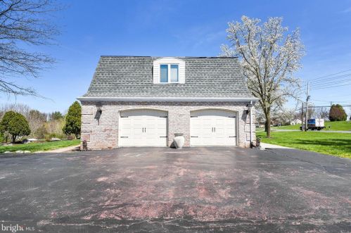 2735 Ritner Hwy, Carlisle PA  17015-9428 exterior