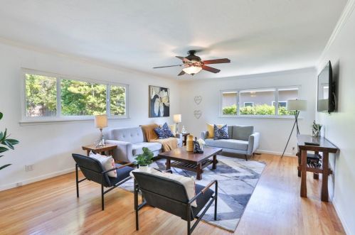 1731 Larkellen Ln, Los Altos CA exterior