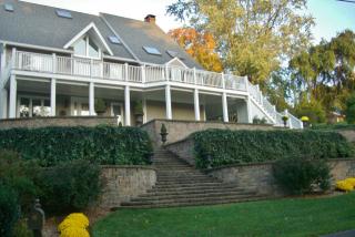 25 Gilbert Hill Rd, Chester, CT 06412-1306