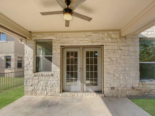 14313 Broadwinged Hawk Dr, Austin TX  exterior