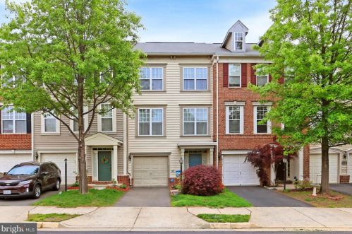 9113 Panther Falls Way, Bristow, VA 20136-6109