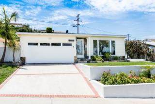 22207 Linda Dr, Torrance CA  90505-3208 exterior