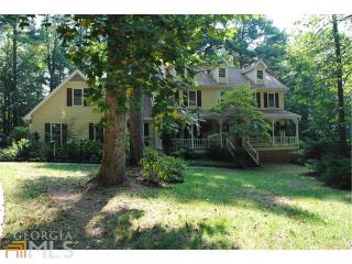 4390 Inns Brook Dr, Lithonia, GA 30039-5665