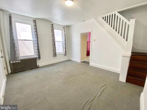 5730 3rd St, Philadelphia, PA 19120-2320