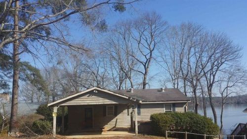 176 Hickory Pt, Buckhead, GA 30625-2900