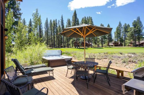 12408 Trappers Trl, Truckee CA  96161-4545 exterior
