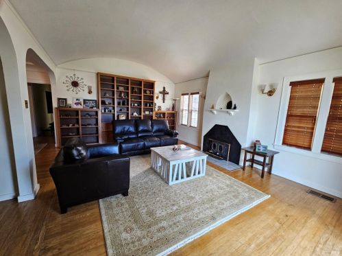 707 Standley St, Ukiah CA  95482-4224 exterior