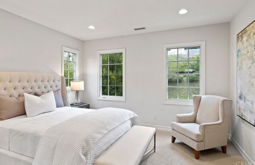 30 Blue Smt, Irvine CA  92603-0168 exterior
