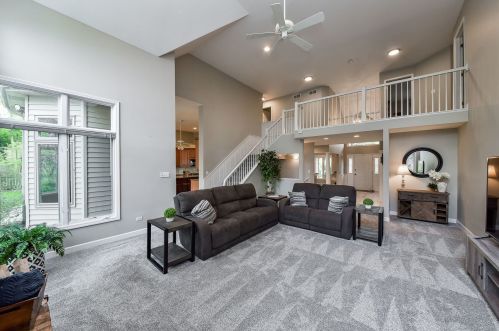 735 Ridgelawn Trl, Batavia IL  60510-8699 exterior
