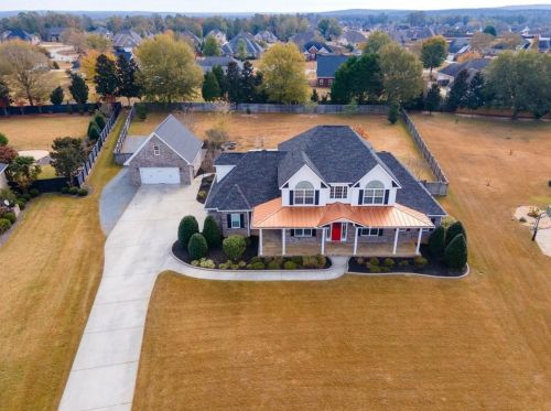 1026 Chattahoochee Dr, Bonaire, GA 31005-2504