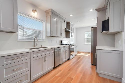 2939 Concord Blvd, Concord CA  94519-2610 exterior